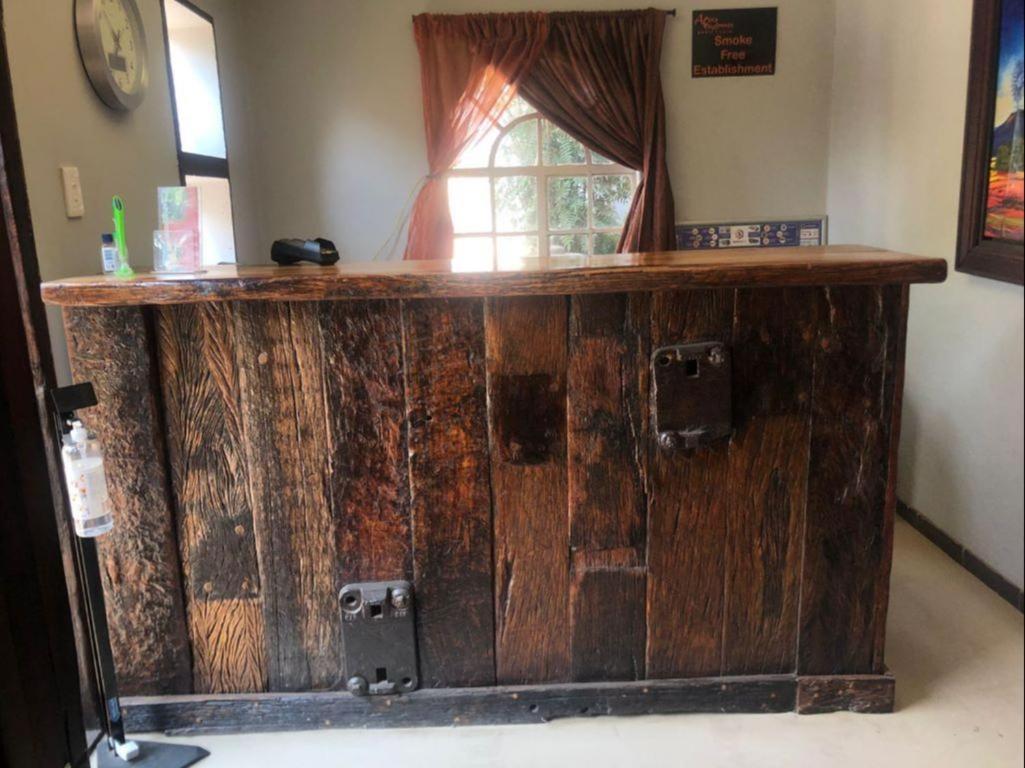 Africa Footprints Lodge 켐턴파크 외부 사진